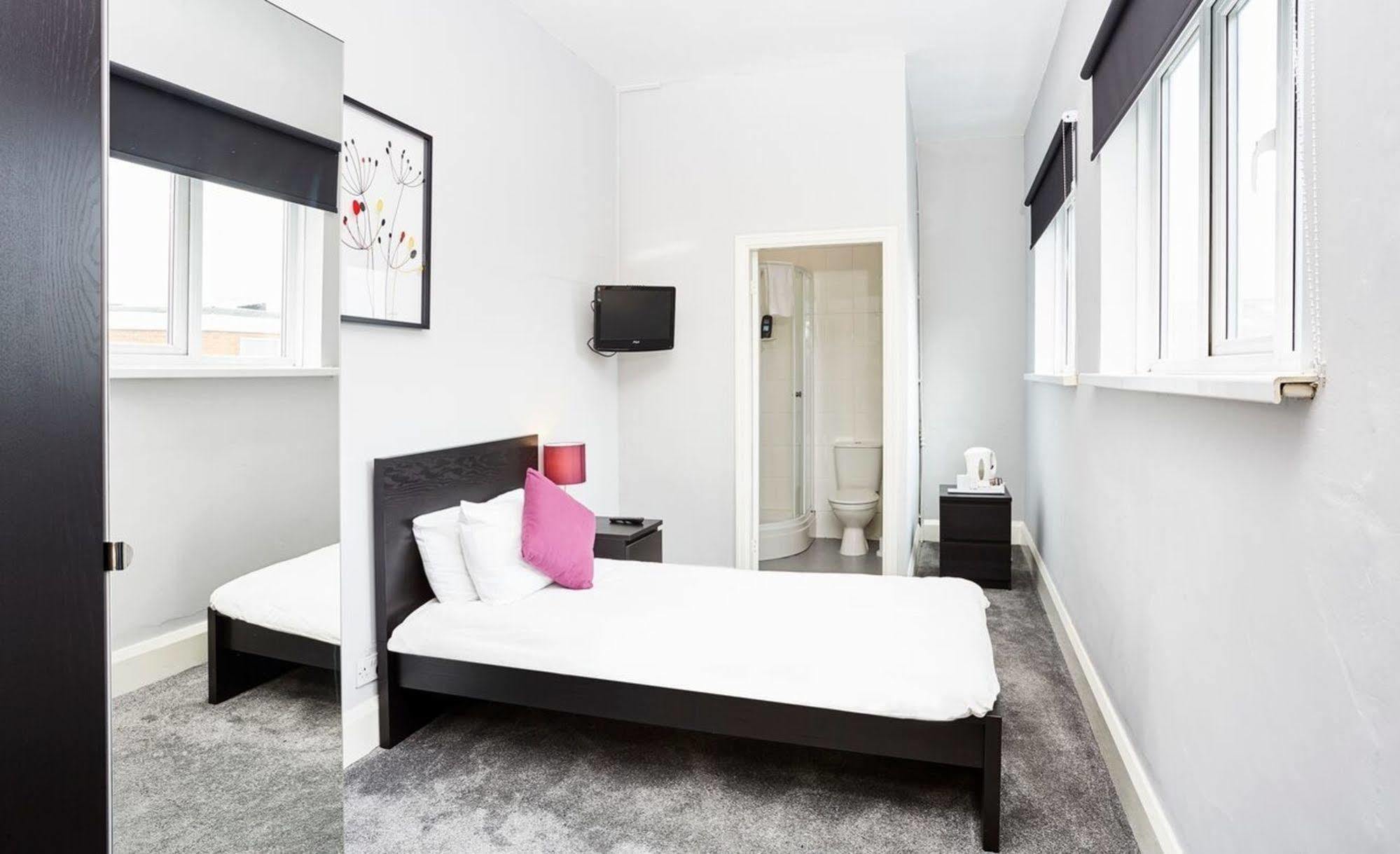 The Embassy Hotel Kingston upon Hull Esterno foto